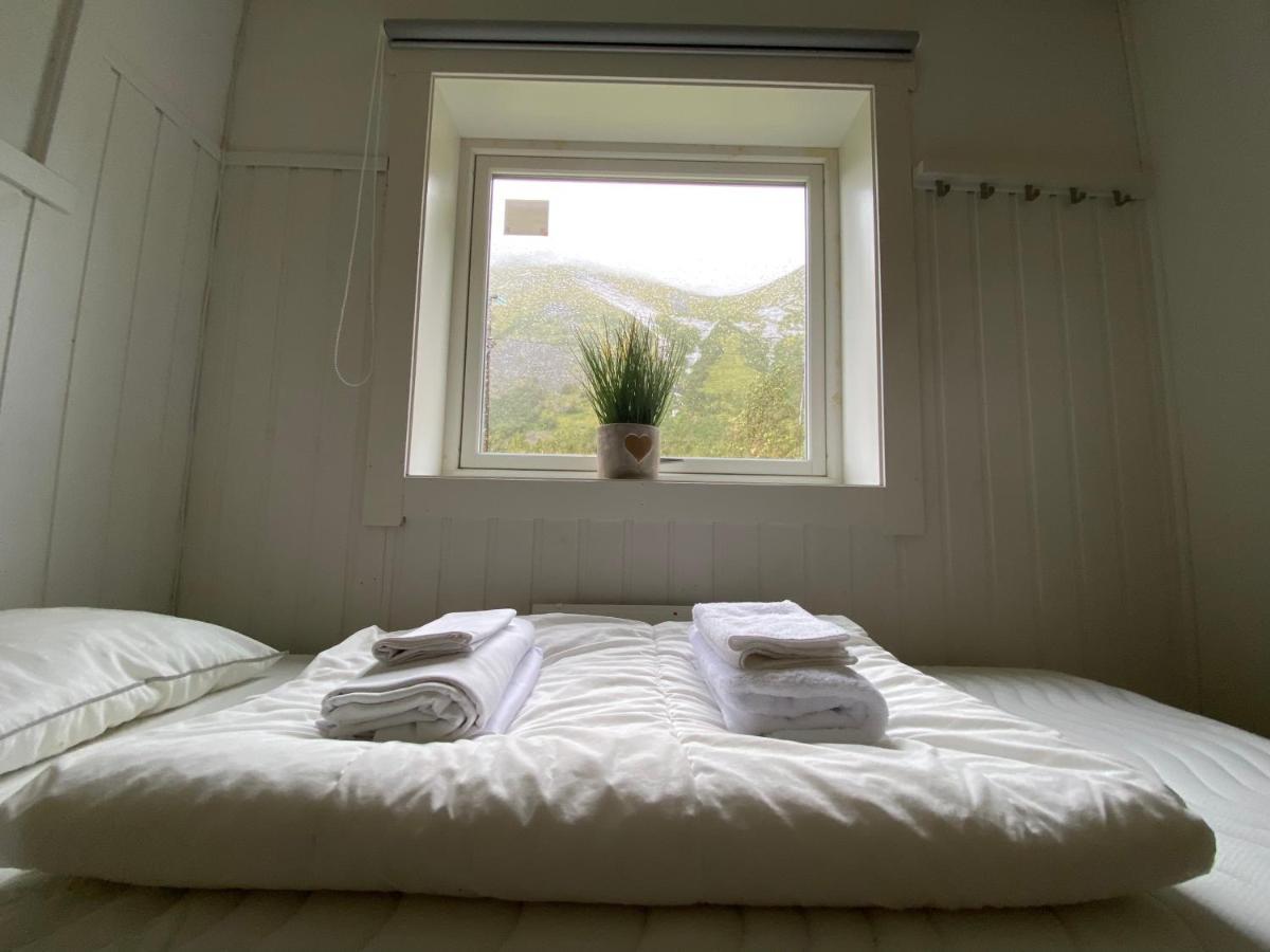 Northern Light Hotell/Camp Steinfjord Berg  Екстериор снимка
