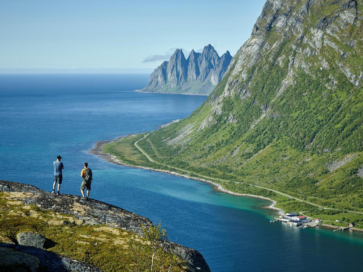 Northern Light Hotell/Camp Steinfjord Berg  Екстериор снимка