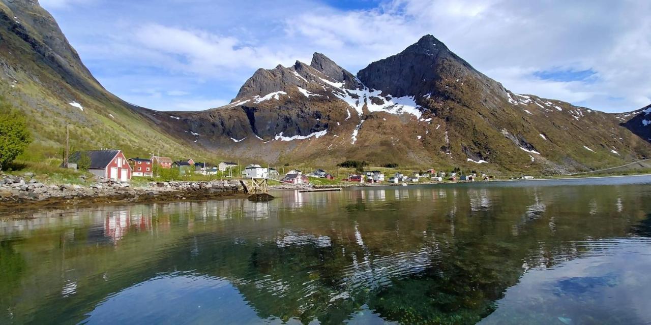 Northern Light Hotell/Camp Steinfjord Berg  Екстериор снимка